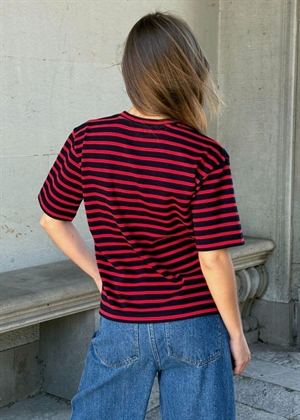 Mejse stripe tee Navy/Red Boii Studios 